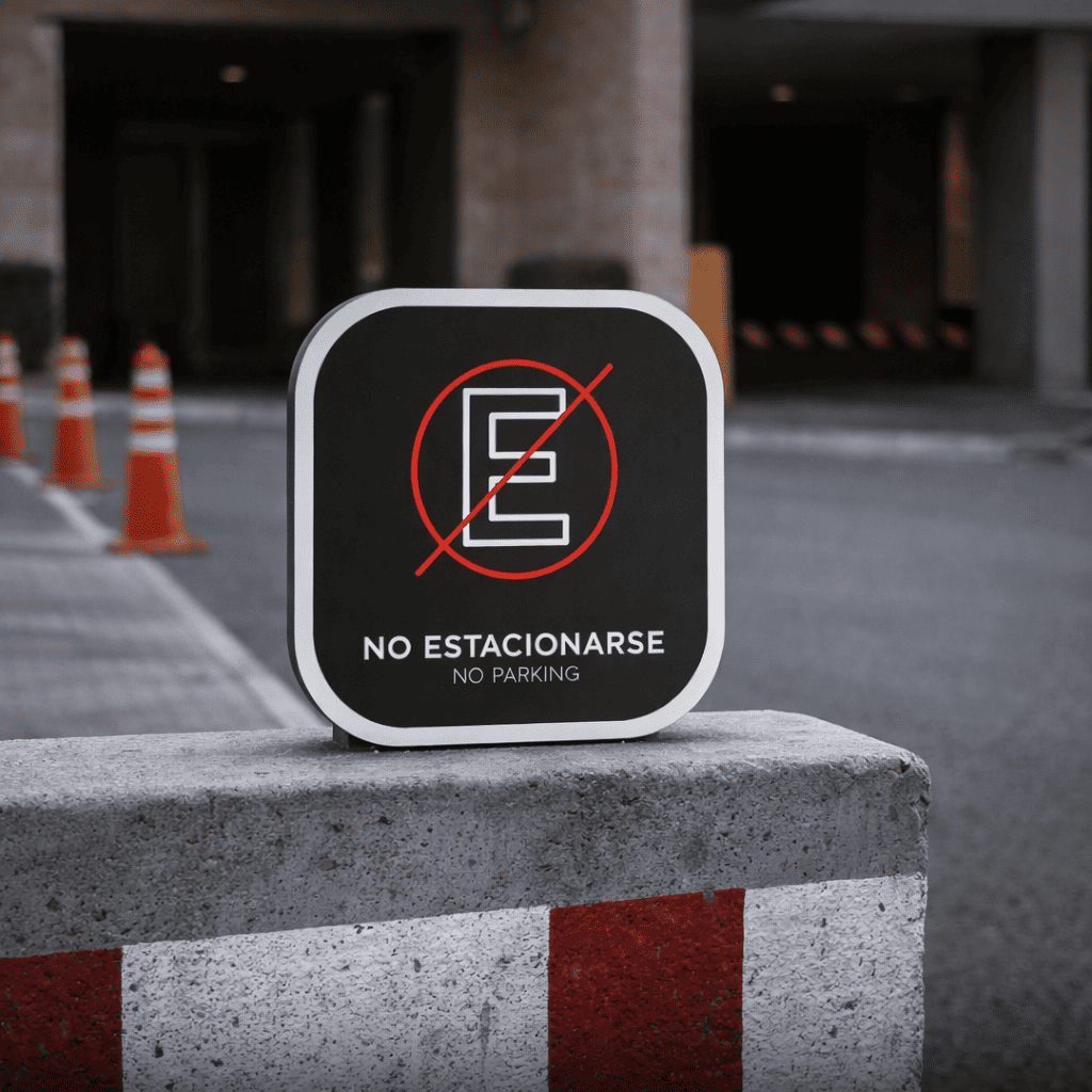 SEÑALETICA - NO ESTACIONAR